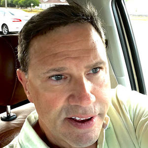 Meet your Posher, Dana